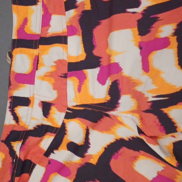 Patagonia Geometric Design Lightweight Shorts - Picture 8 of 8